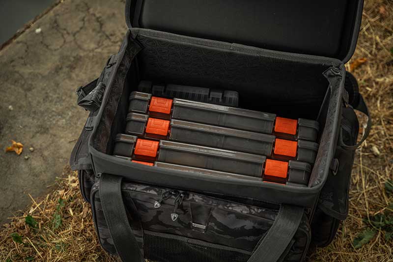 Zaino con Scatole Fox Rage Voyager Moulded Camo XL