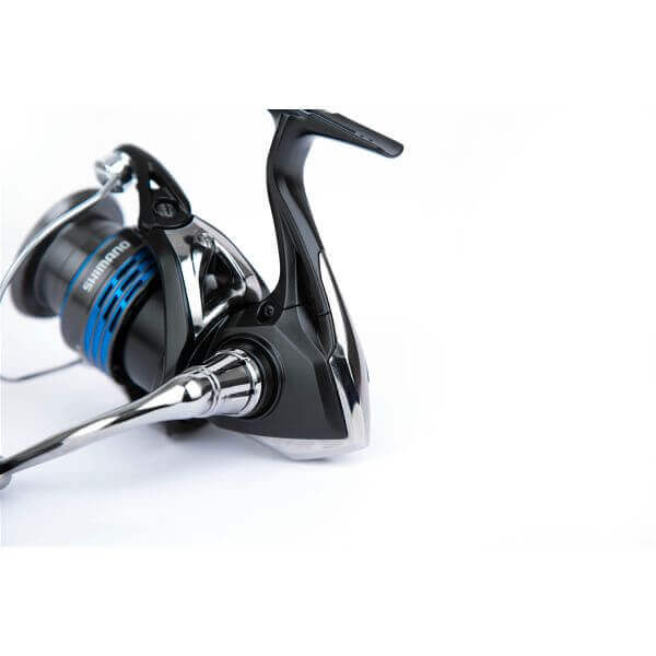 Carrete Shimano Nexave FI 2500 HG - Tienda Bass