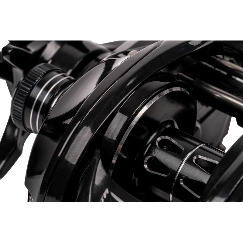 Carrete Zebco Demonic All Black Baitcaster 150 LHW - Tienda Bass